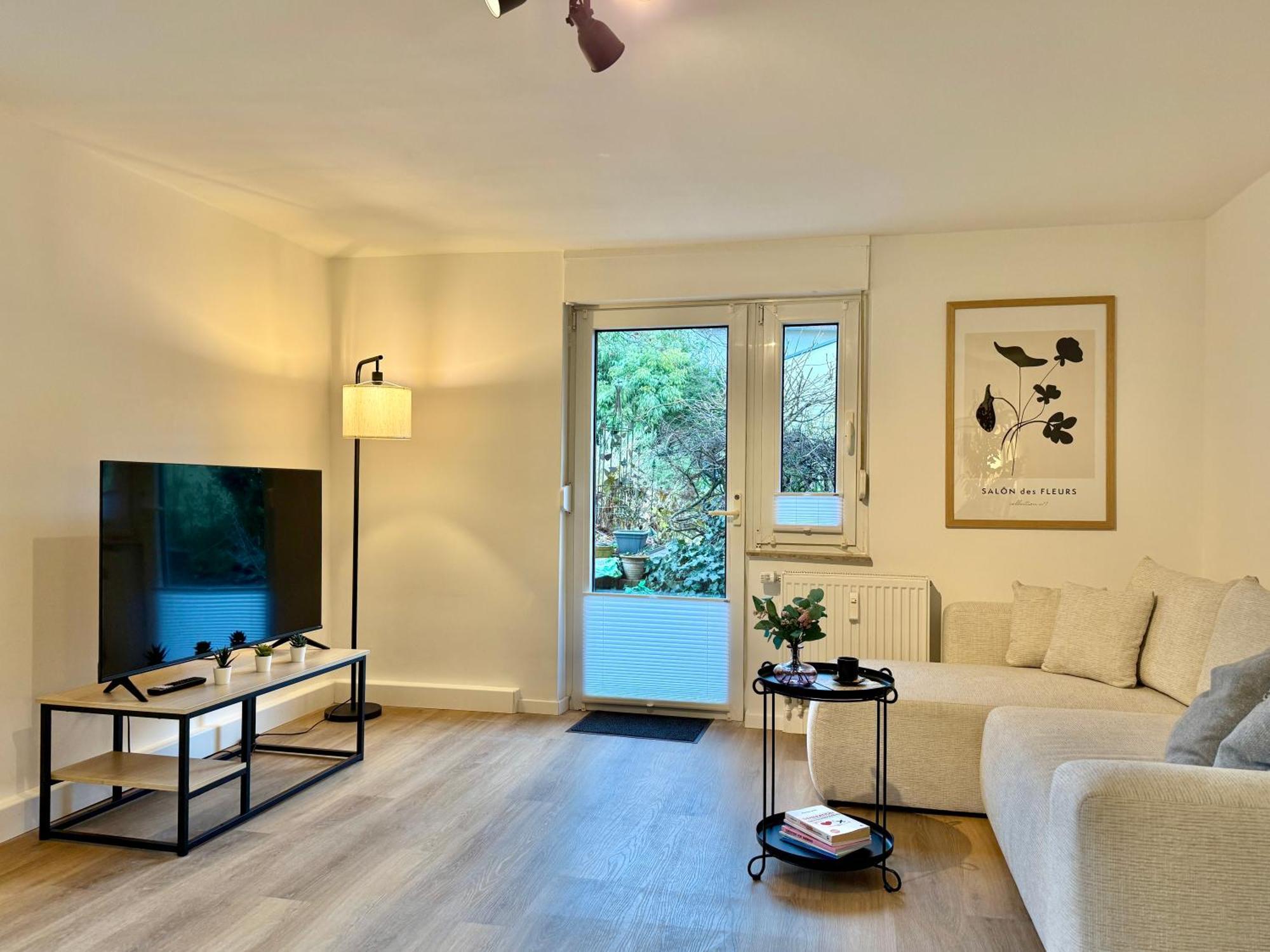 Caricasa: Bielefeld Mitte Appartement Buitenkant foto