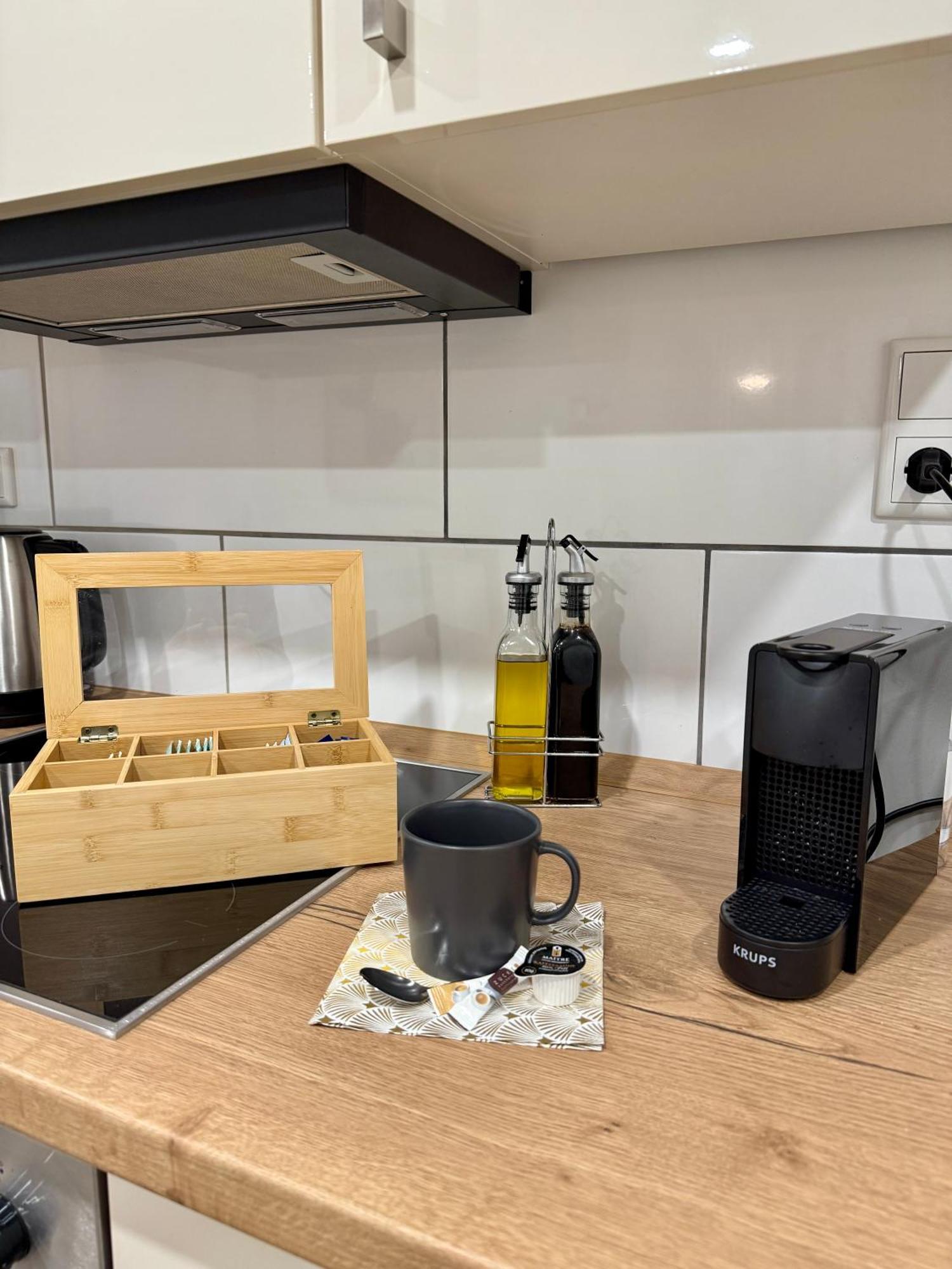 Caricasa: Bielefeld Mitte Appartement Buitenkant foto