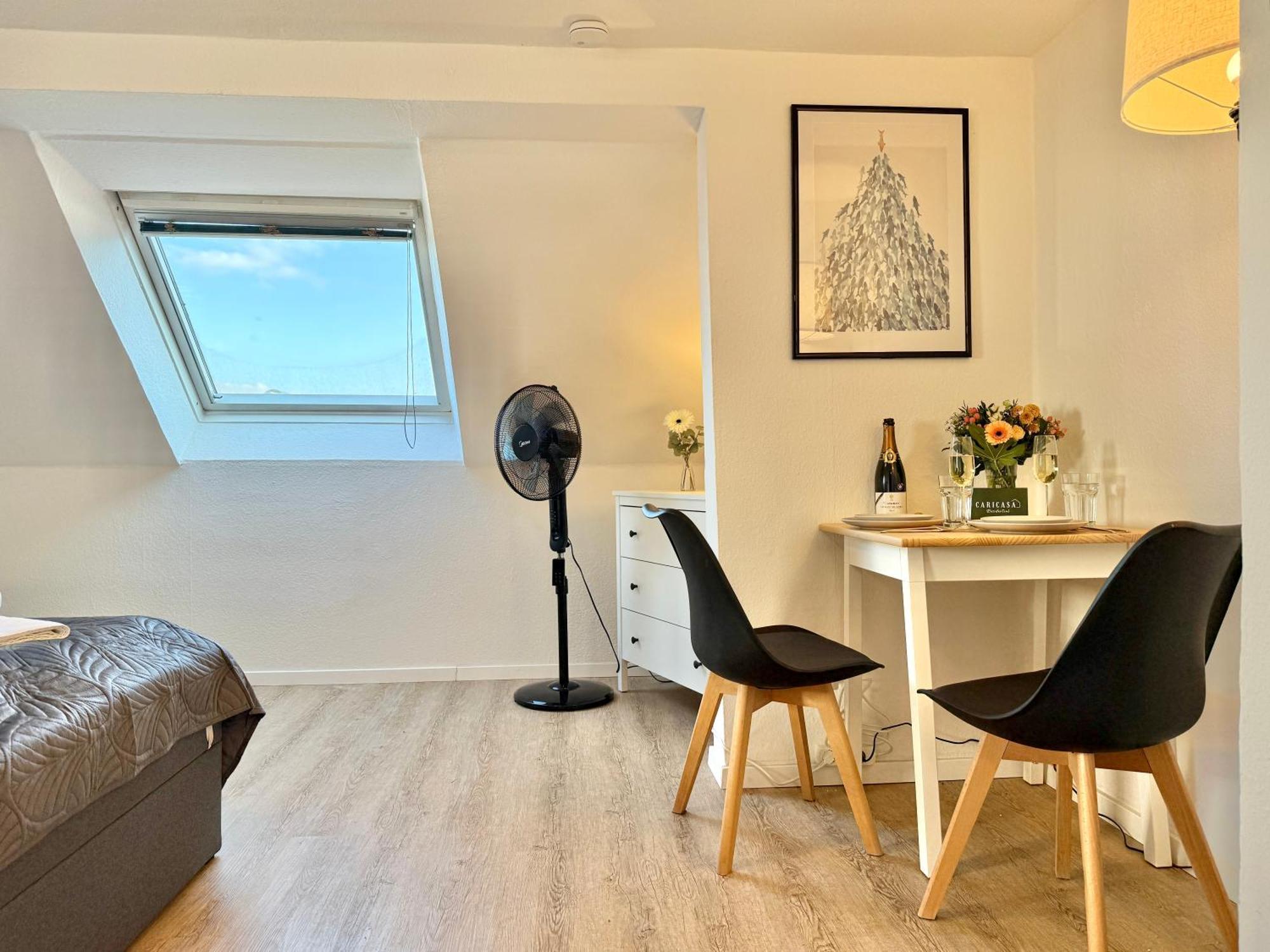 Caricasa: Bielefeld Mitte Appartement Buitenkant foto