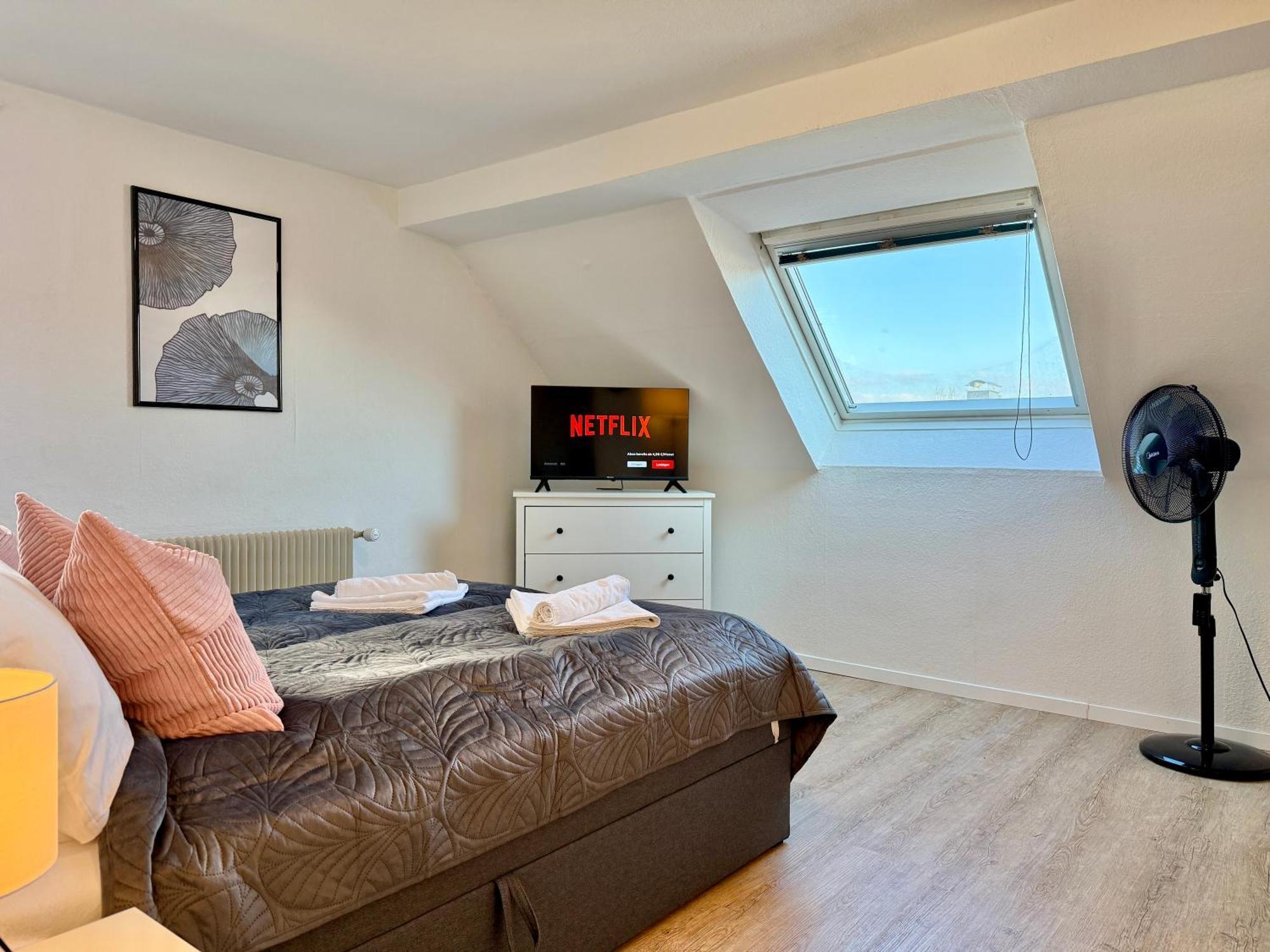 Caricasa: Bielefeld Mitte Appartement Buitenkant foto